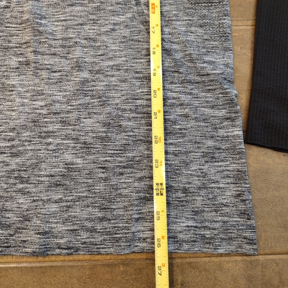 LULULEMON Women's Swiftly Tech long-sleeve black gray ombre top - 6 - Picture 13 of 14